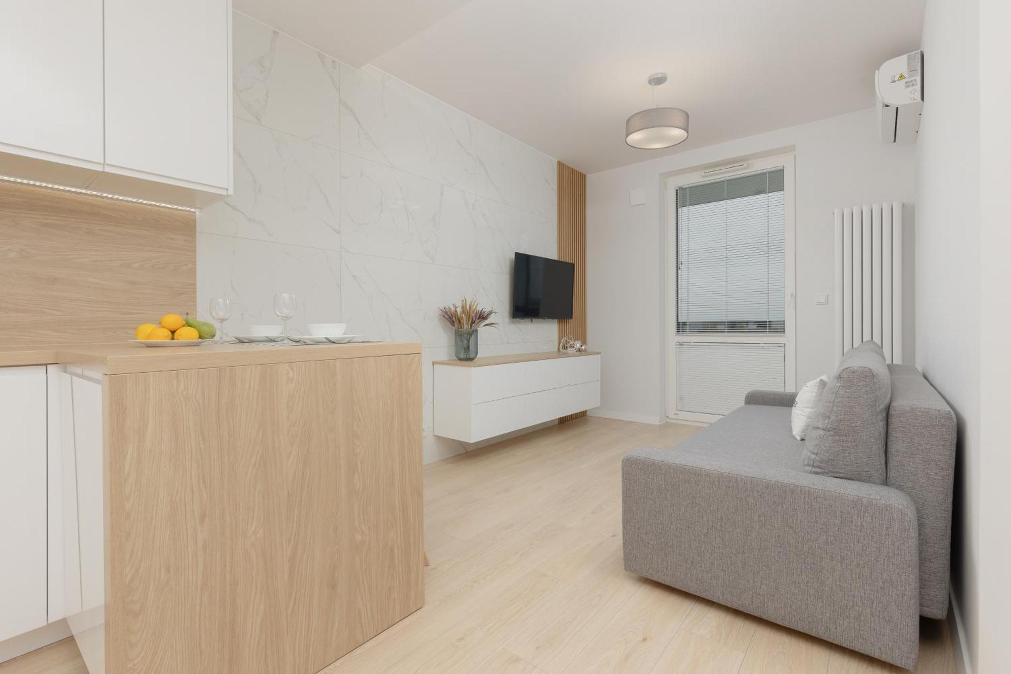 Modern Apartment With Balcony Near Aleje Jerozolimskie By Noclegi Renters Warschau Buitenkant foto